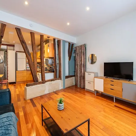 Designer And Stylish Flat In Vibrant Belleville Neighborhood Near The Metro * Paris