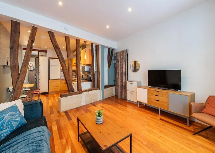 Designer And Stylish Flat In Vibrant Belleville Neighborhood Near The Metro * 파리